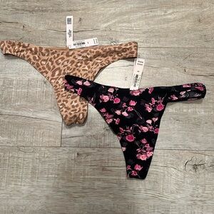 NWT VS thongs